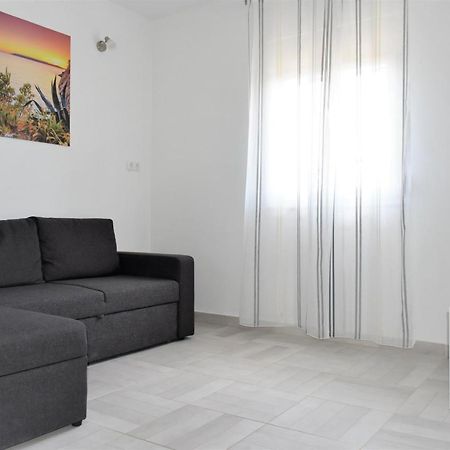 Apartment Meryl Mravince Exterior foto