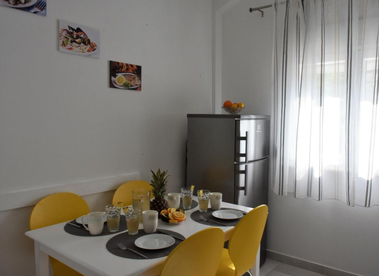 Apartment Meryl Mravince Exterior foto