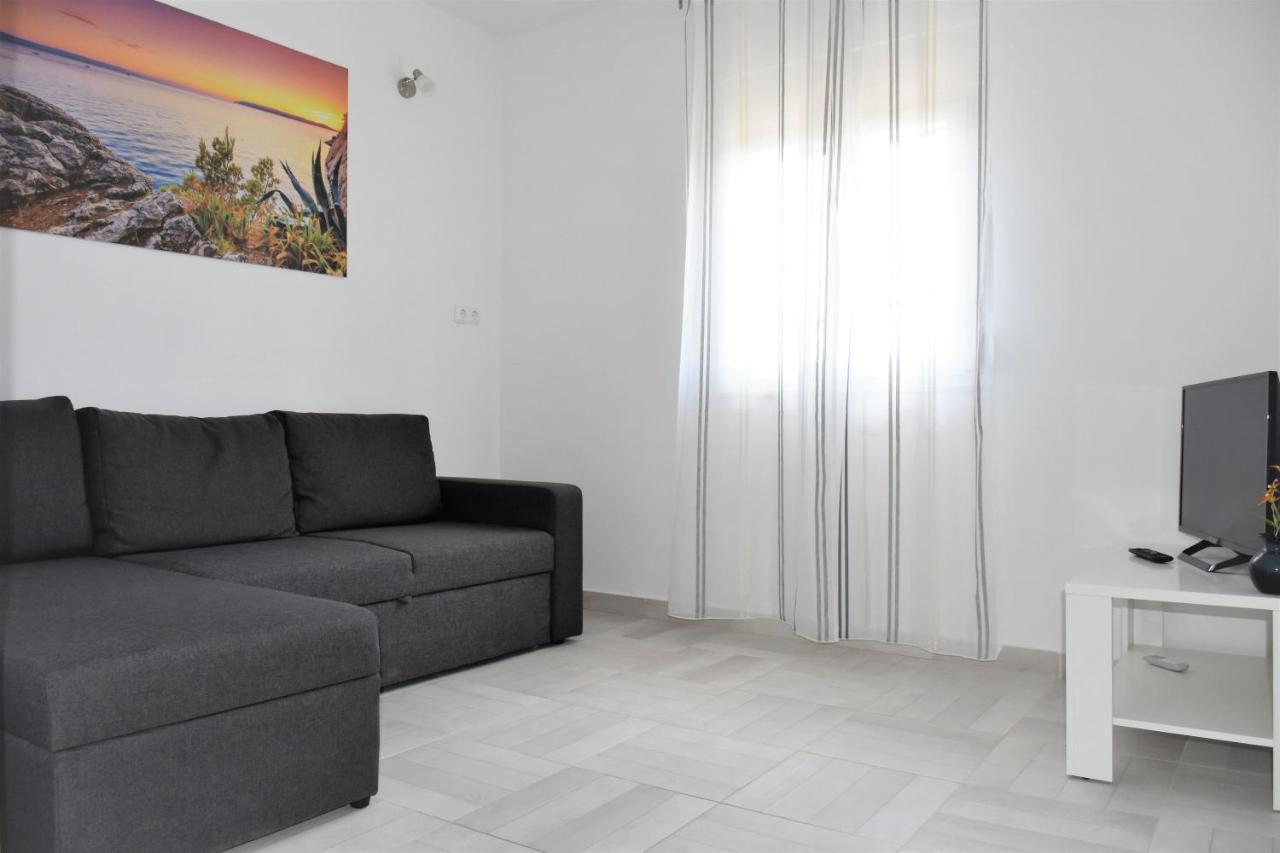 Apartment Meryl Mravince Exterior foto